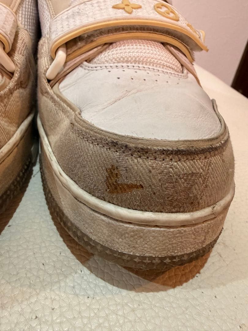 セール！ ルイヴィトン メンズ スニーカー トレイナー