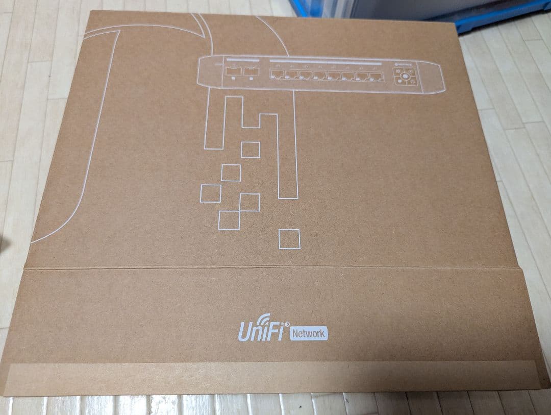 Ubiquiti UniFi スイッチ Enterprise 8 PoE