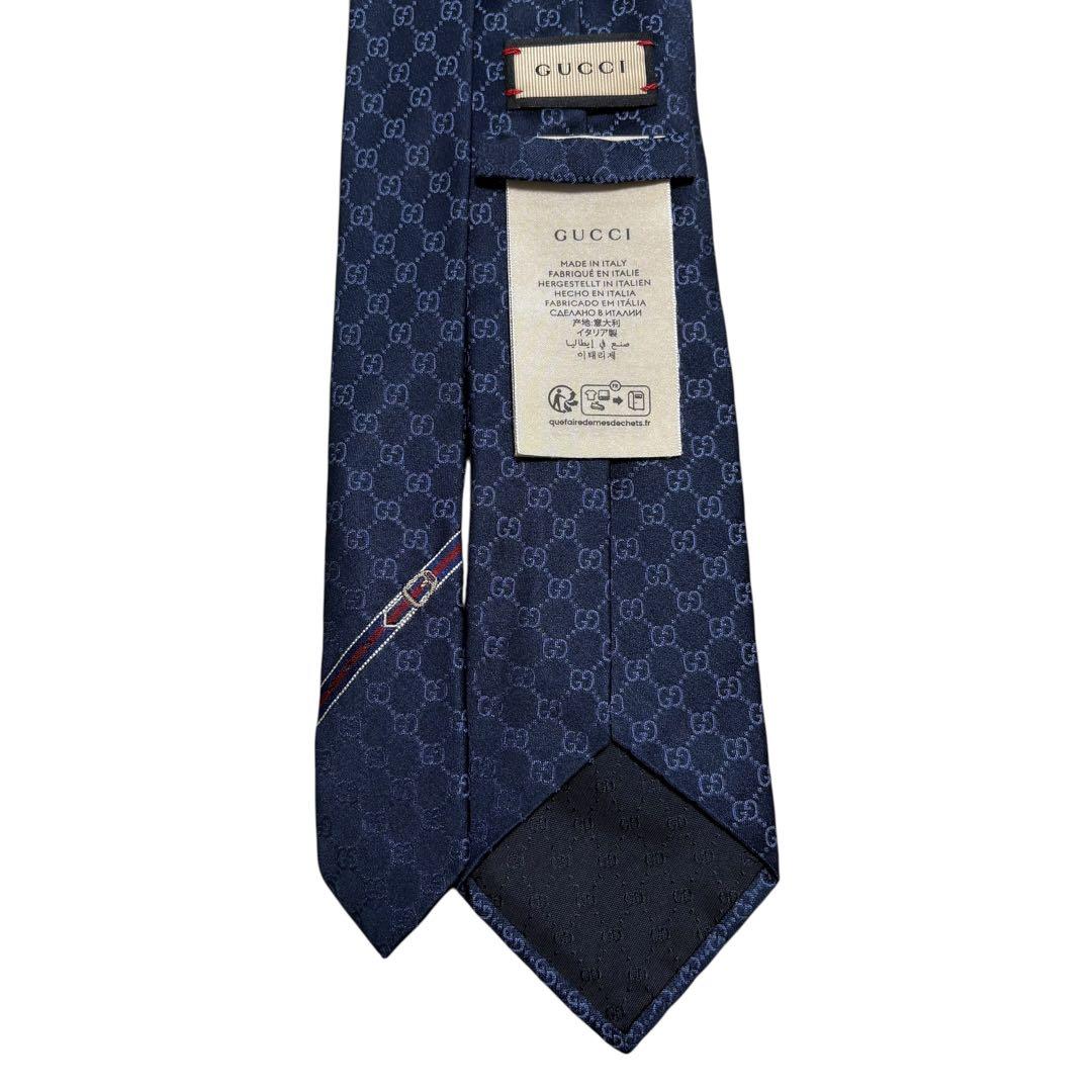 極美品　GUCCI メンズ シルクタイ GGパターン ネイビー 光沢 高級