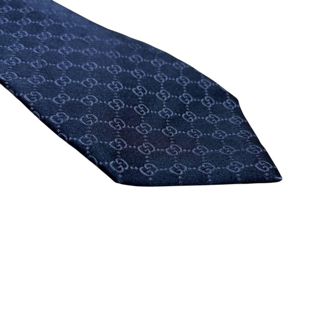 極美品　GUCCI メンズ シルクタイ GGパターン ネイビー 光沢 高級