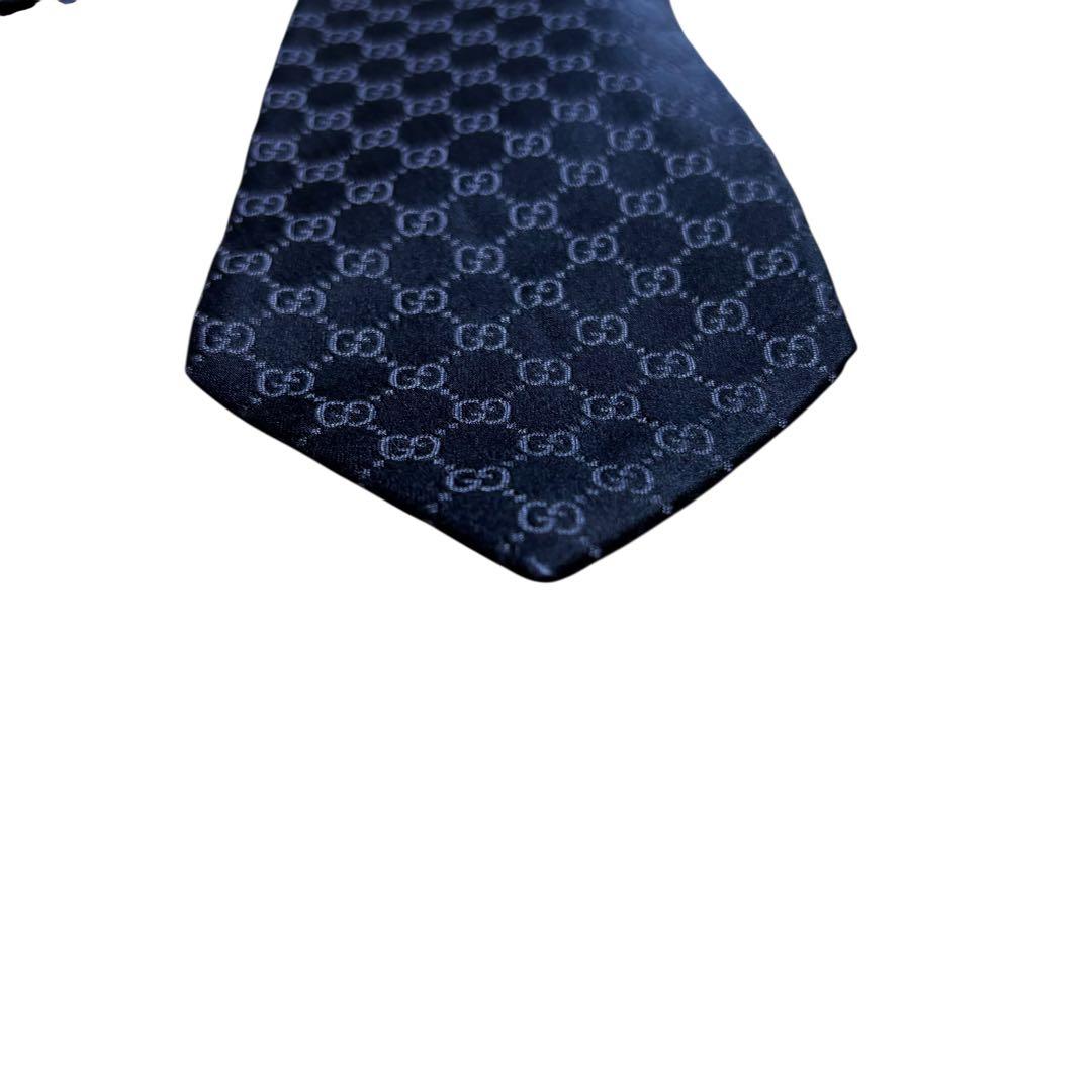 極美品　GUCCI メンズ シルクタイ GGパターン ネイビー 光沢 高級