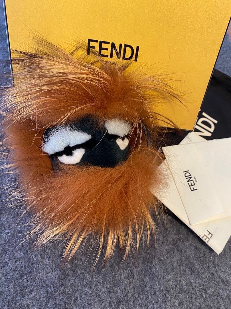 美品 FENDI フェンディ モンスター チャーム キーホルダー 正規