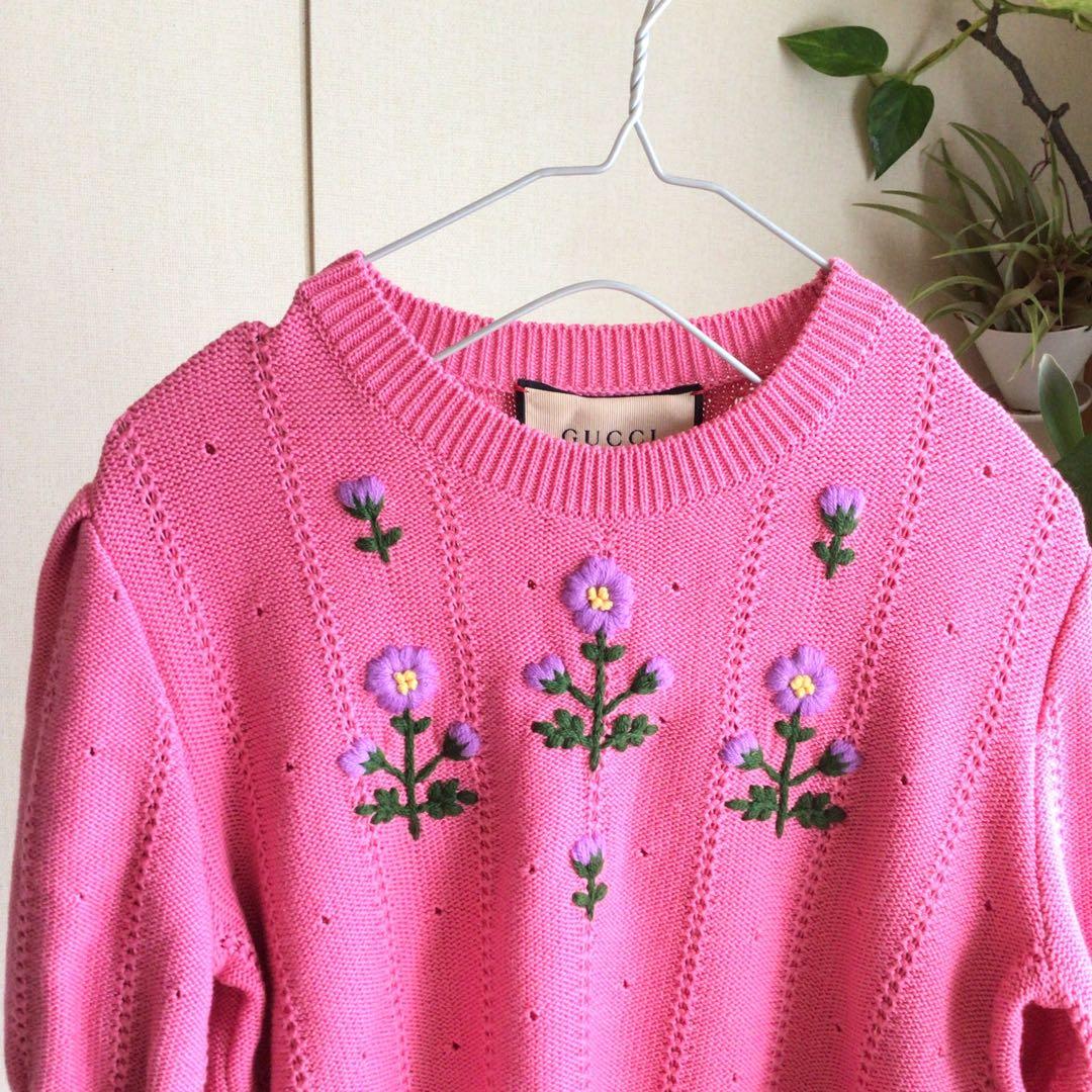 GUCCI 　コットンシルク　花柄刺繍ニット