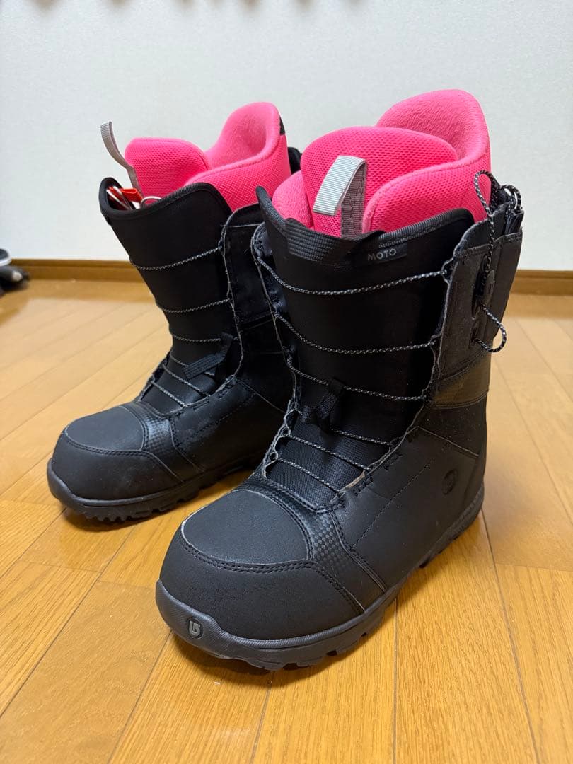 美品 BURTON スノーボードブーツ MOTO ブラック/ピンク 29cm