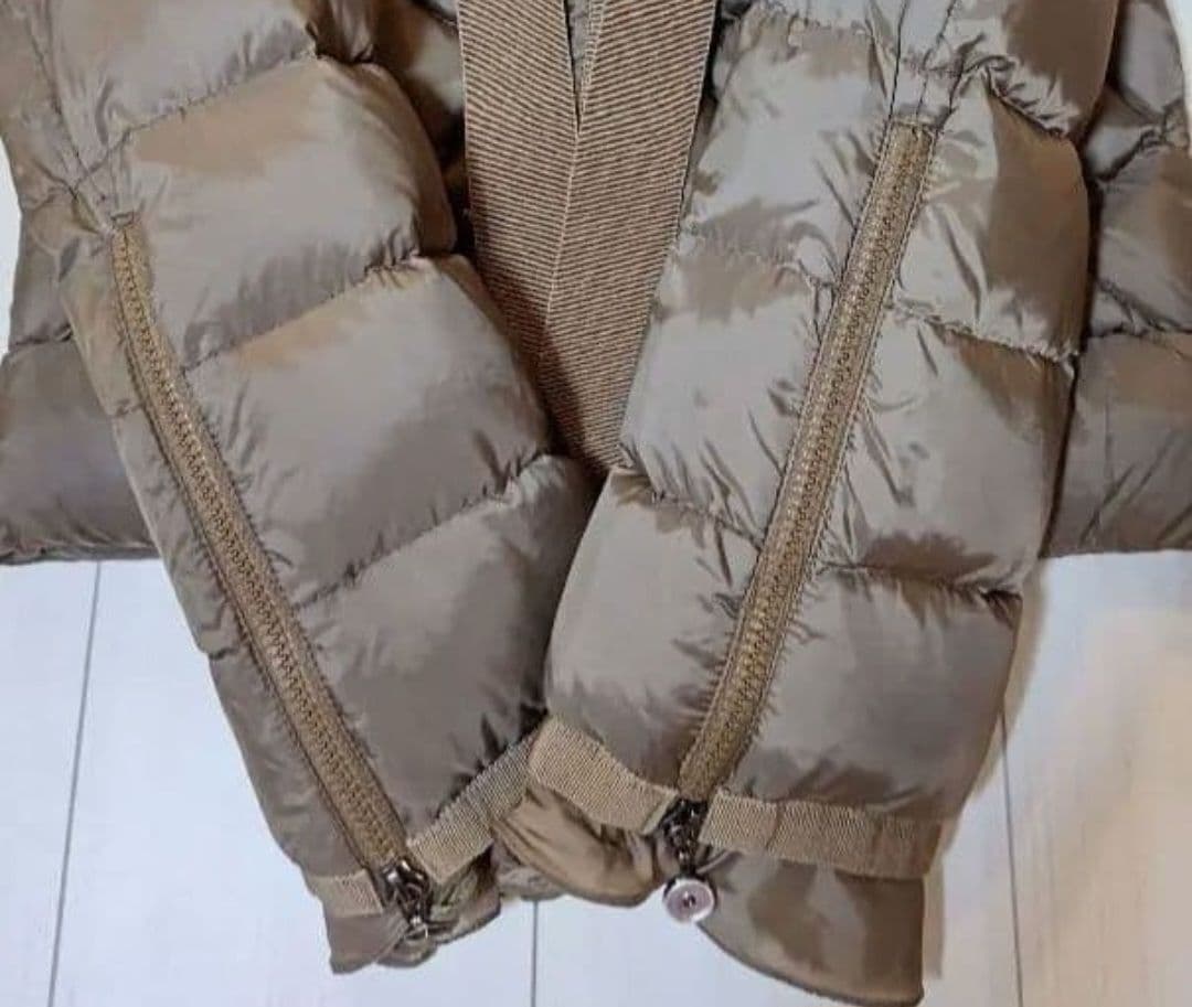 【ゆゆ】モンクレール ☆クリーニング済☆ 希少MONCLER ダウンジャケ