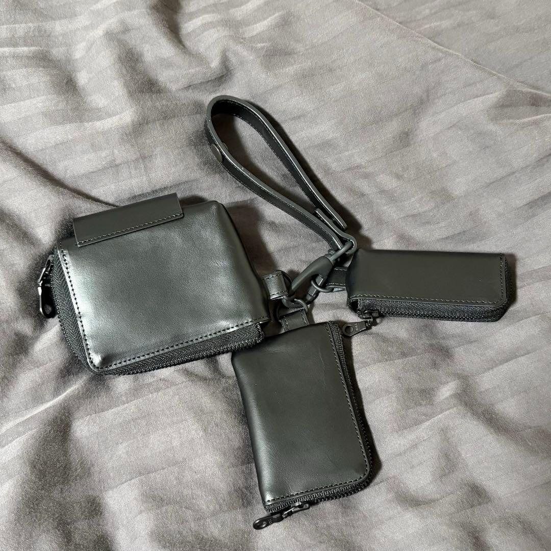 Limi feu オイルレザーポーチ