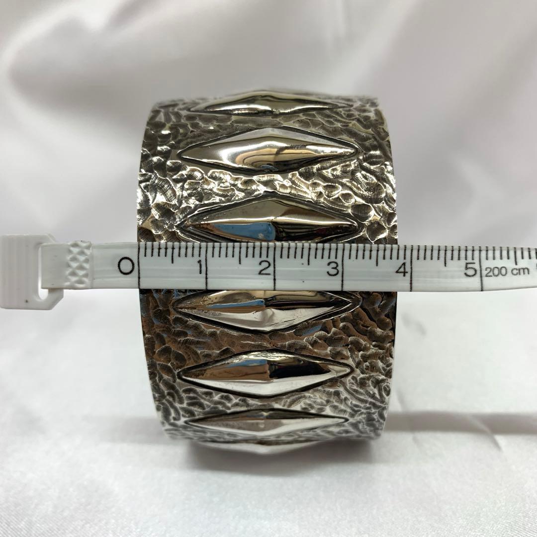 Ronnie Willie Navajo ロニー・ウィリー ナバホ バングル