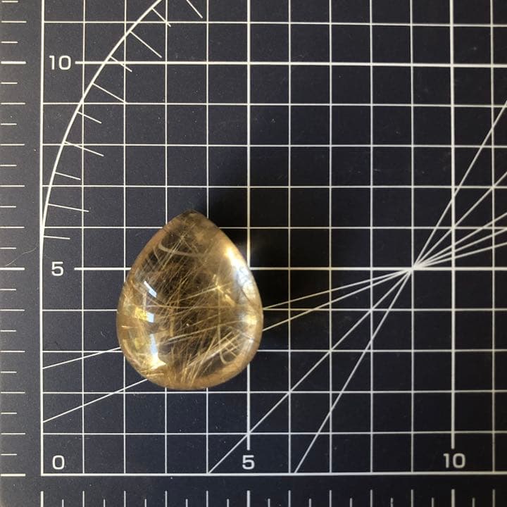 シルバークォーツ ティアドロップ 2