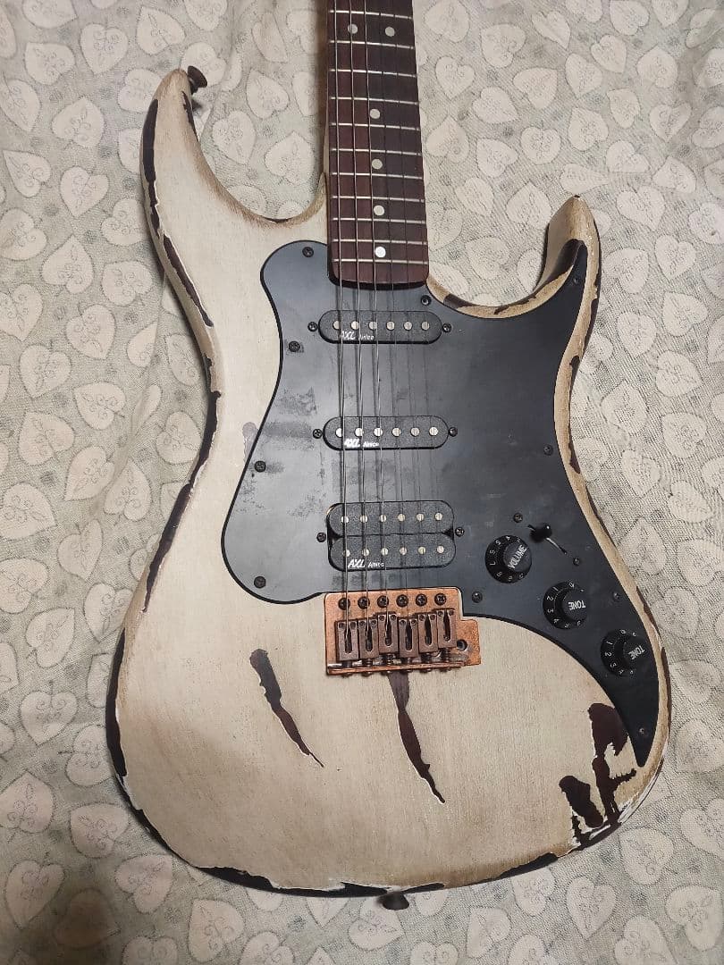 AXL ストラトキャスタータイプ　ギター　ジャンク
