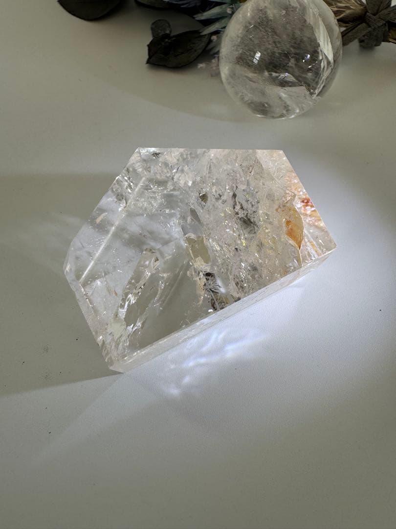 ピンクアゼツライト(流通名) フリーフォーム　ファイヤークォーツヘマタイト入り