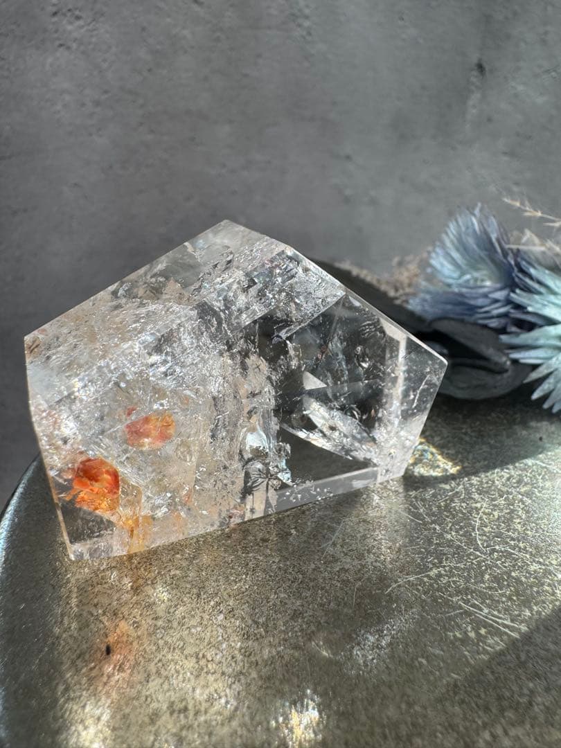 ピンクアゼツライト(流通名) フリーフォーム　ファイヤークォーツヘマタイト入り