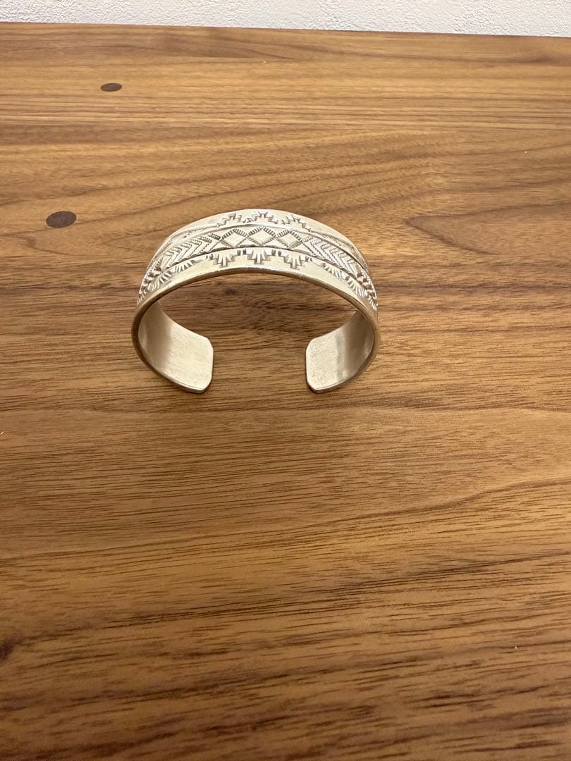 ブルースモーガン　ナバホ族　バングル　インディアンジュエリー