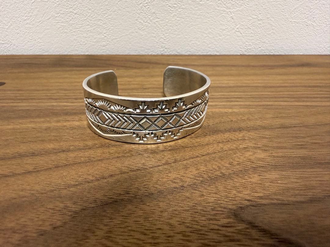 ブルースモーガン　ナバホ族　バングル　インディアンジュエリー