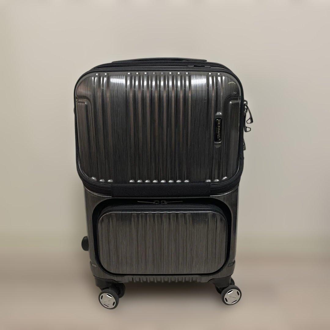 BERMASフロントオープン キャリーケース