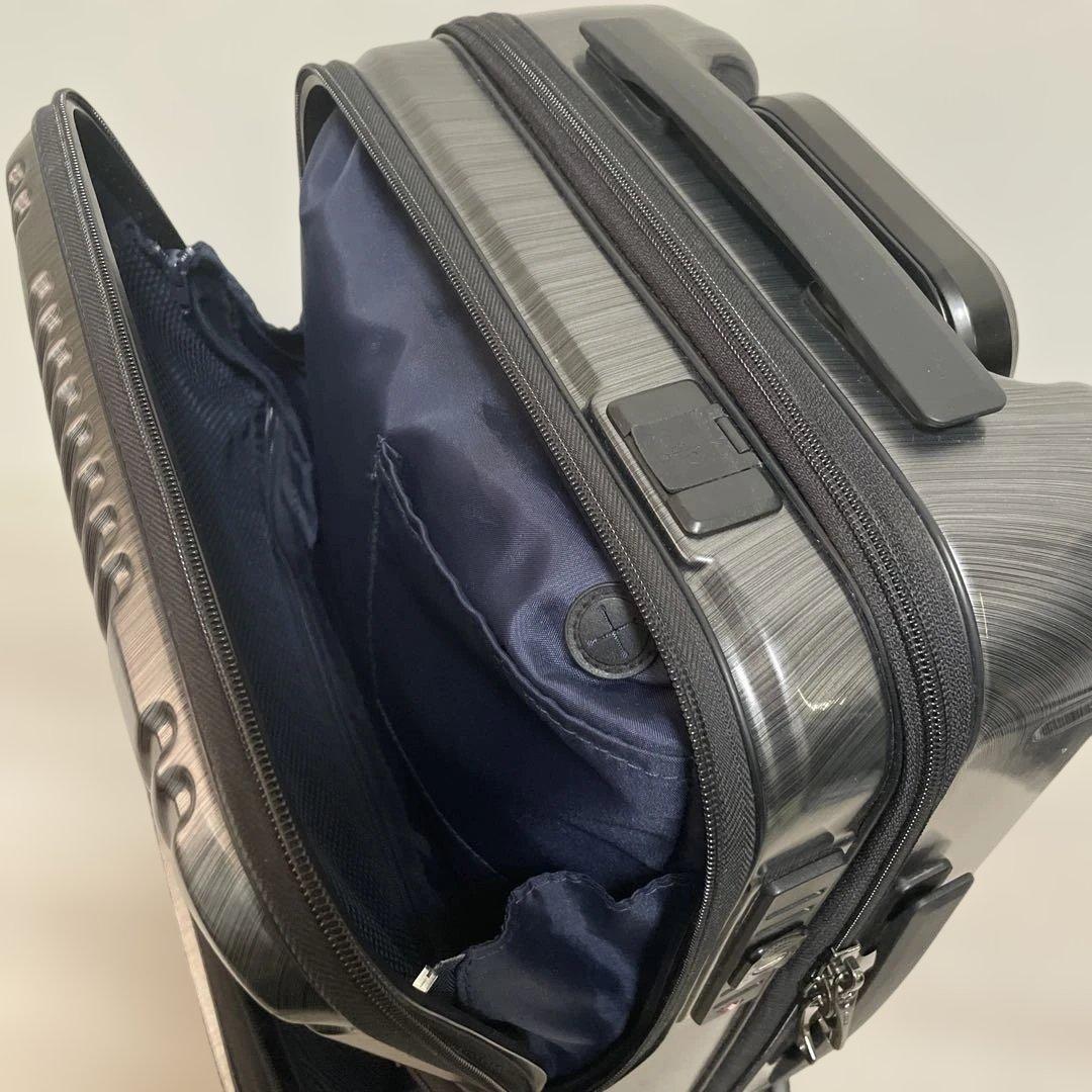 BERMASフロントオープン キャリーケース