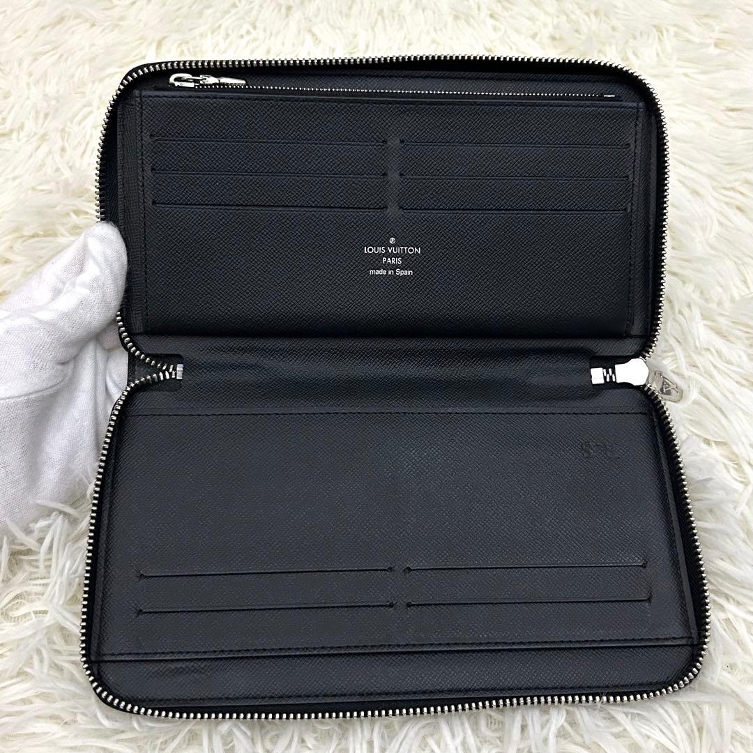 【極美品】新型 RFID内蔵 LOUIS VUITTON ジッピーウォレット