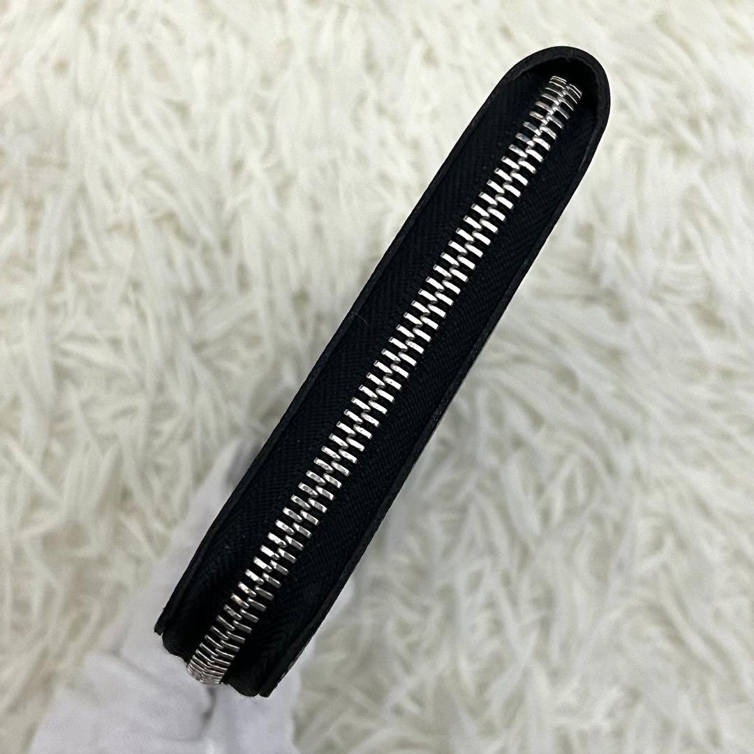 【極美品】新型 RFID内蔵 LOUIS VUITTON ジッピーウォレット