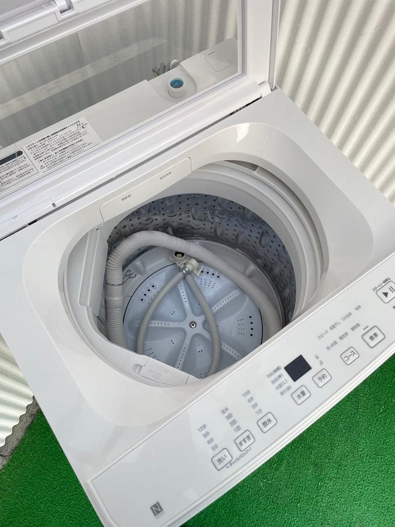 943 ニトリ おしゃれホワイトガラストップ 6kg洗濯機 高年式 取説付き