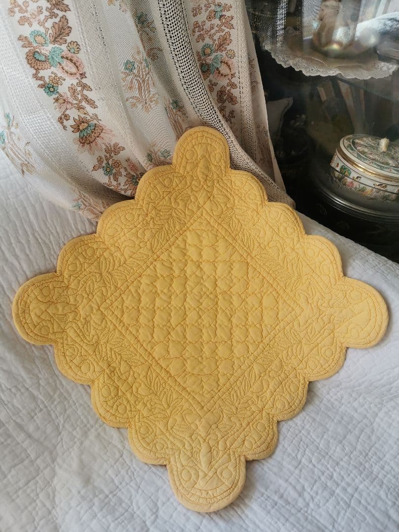 ヴィンテージ フランス 手縫いブティ クッションカバー ハンドメイド イエロー