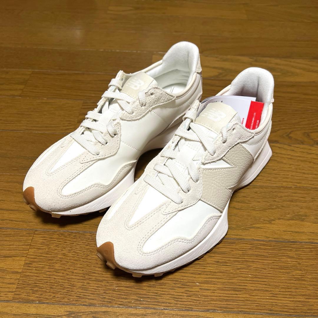 【最終値下げ】ニューバランススニーカー　新品未使用