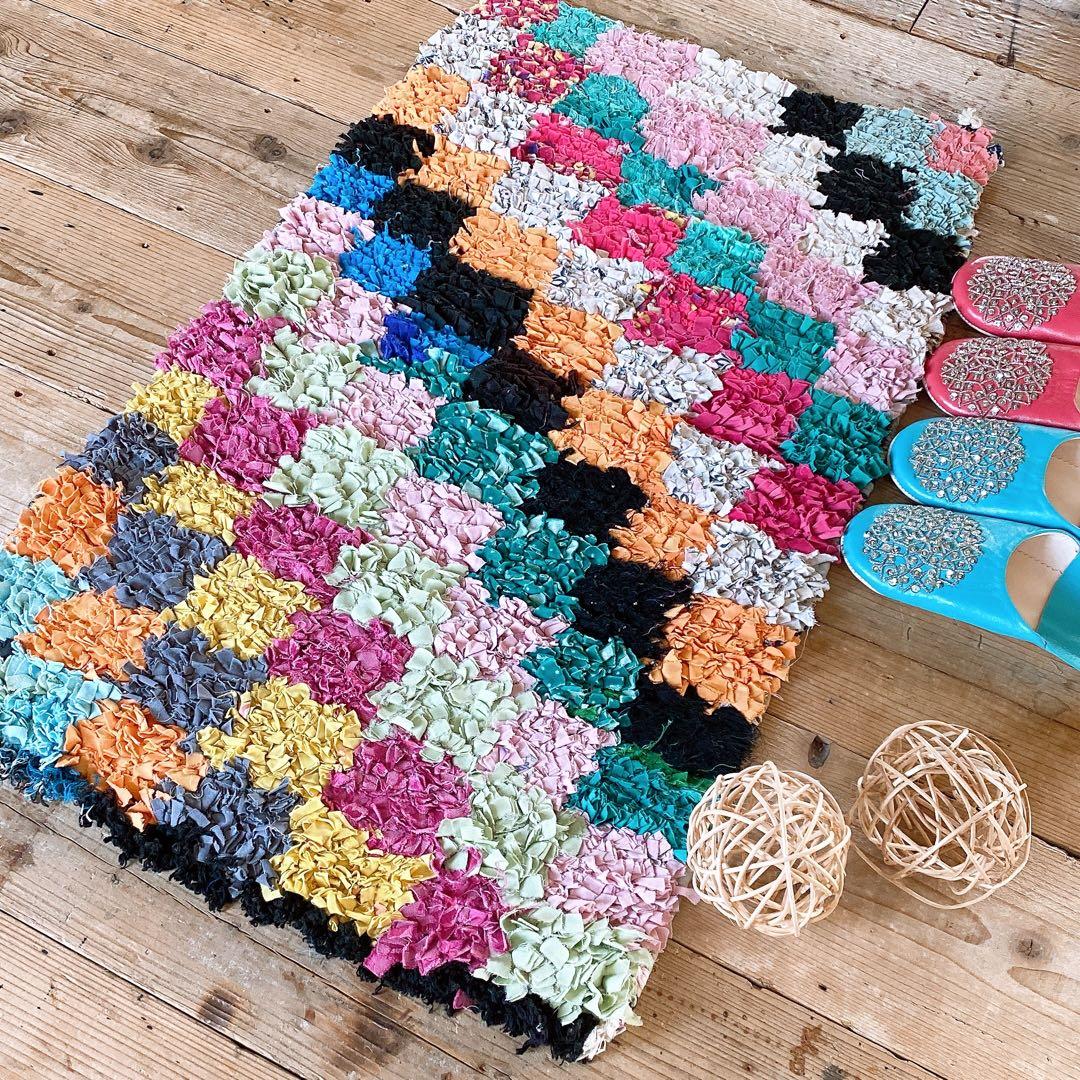 モロッコ ボシャルウィット Boucherouite ラグ カーペット①