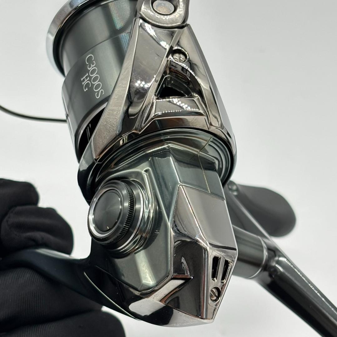 【未使用近い】SHIMANO STELLA 22ステラ C3000SDHHG