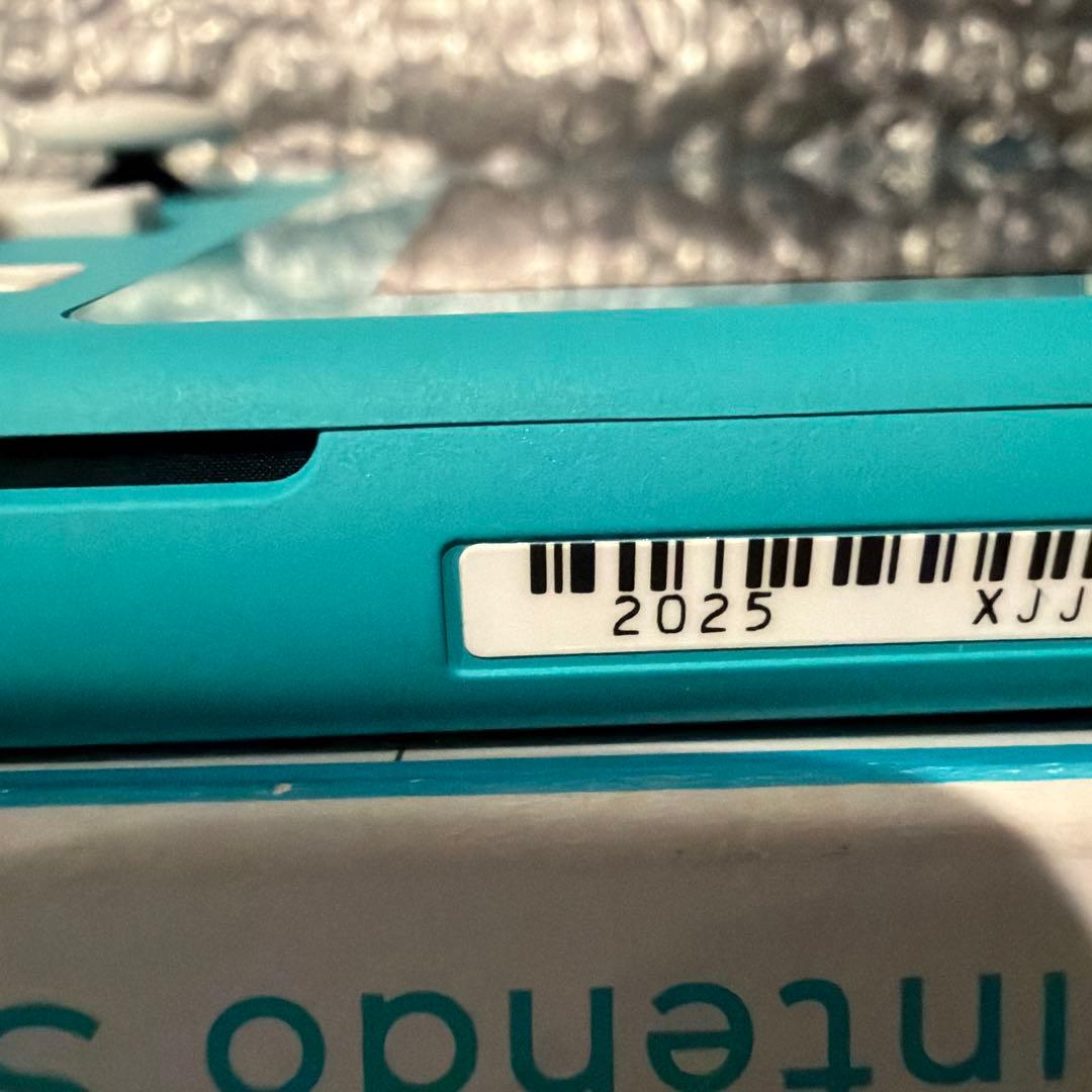 Nintendo Switch Lite ターコイズ 本体 美品　2025年製