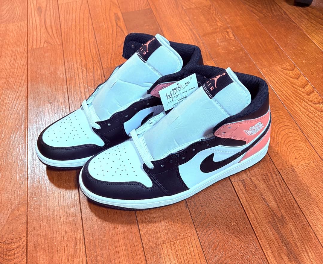 ツ*ツ様 値下げしました！新品 Air Jordan 1ミッド白 黒 ピンク28