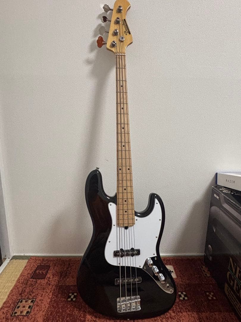 Bacchus Universe Series Jazz Bass 黒