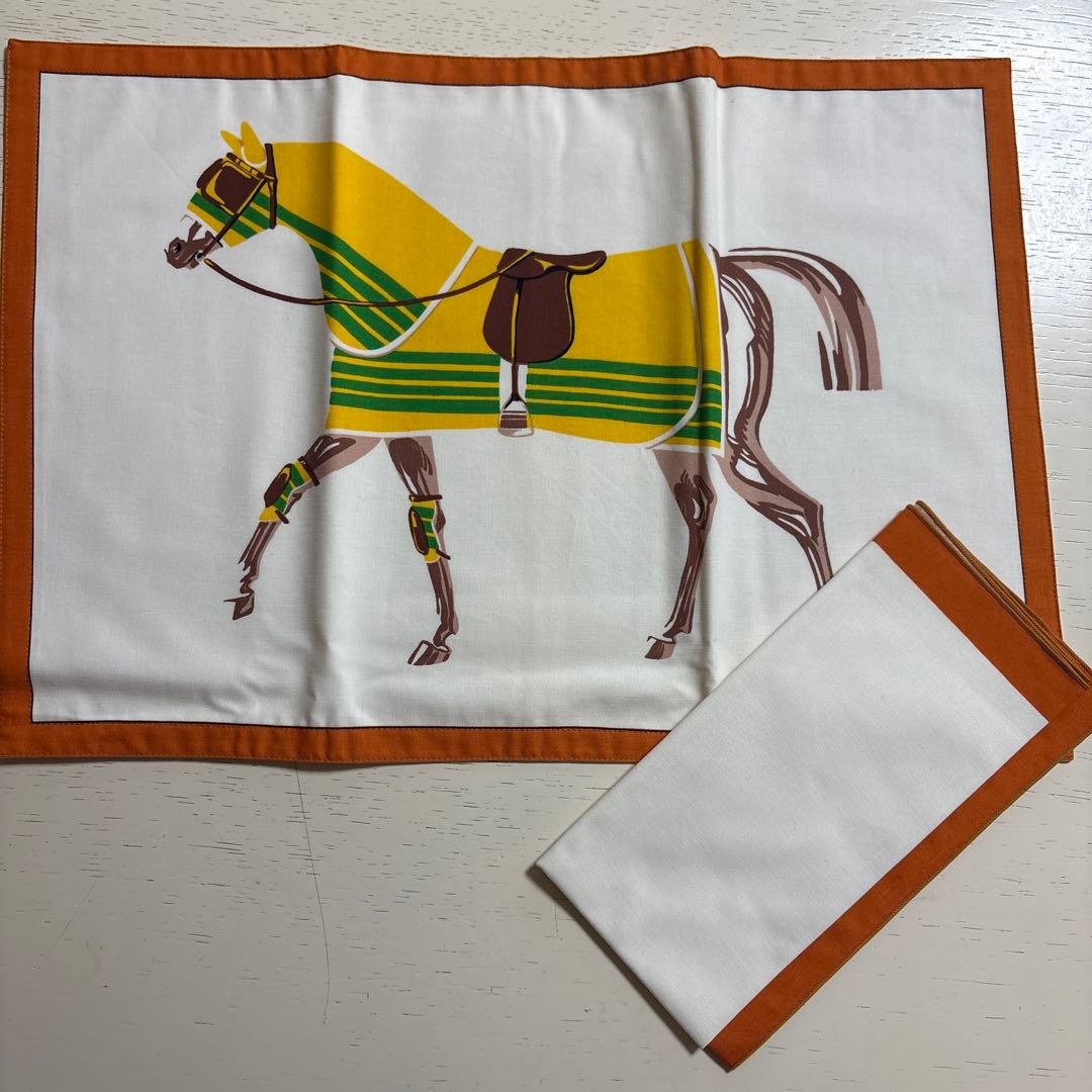 HERMÈS ランチョンマット④