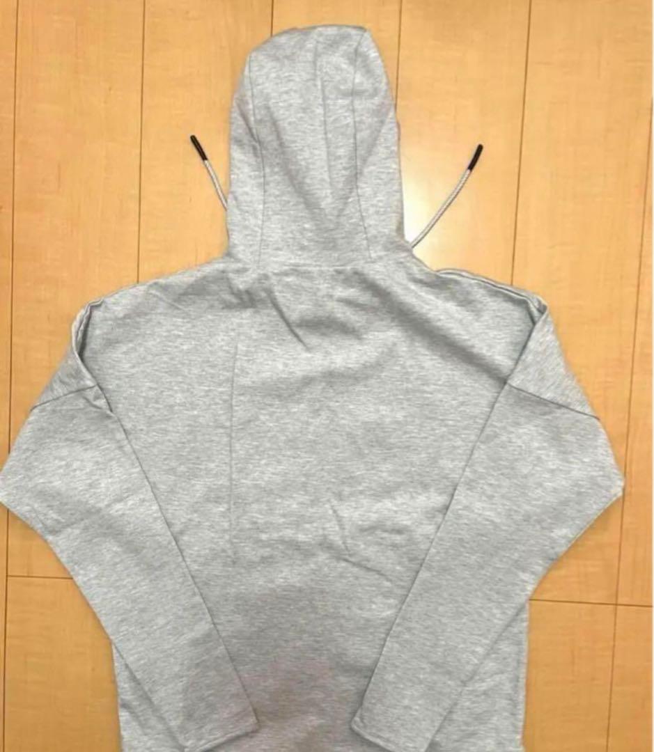 LYFT リフト　パーカー