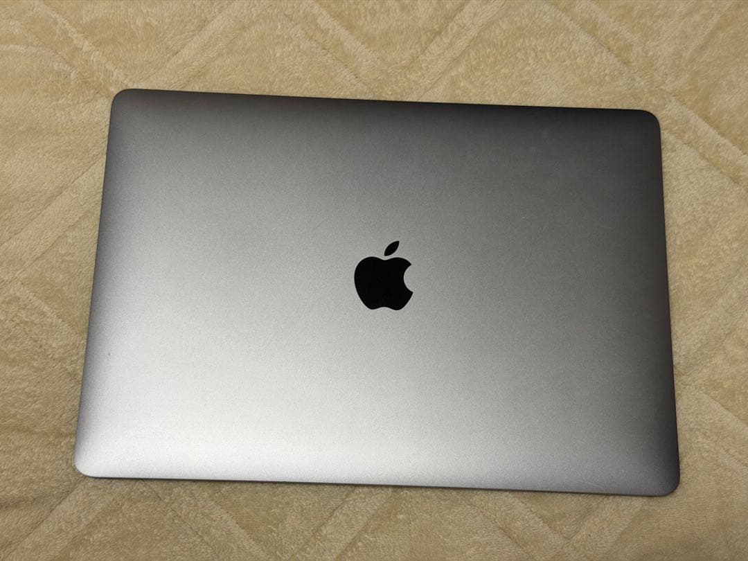 Apple MacBook Air M1 13インチ