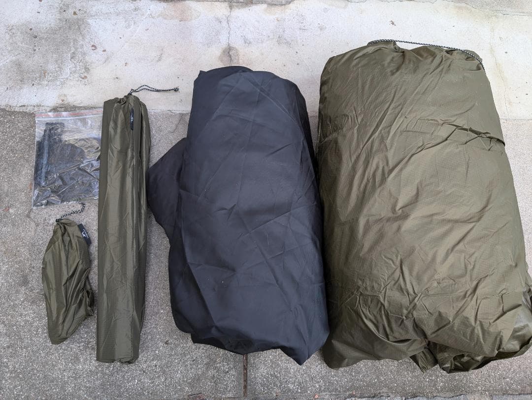 【値下げ】MC TOMOUNT トンネルテント