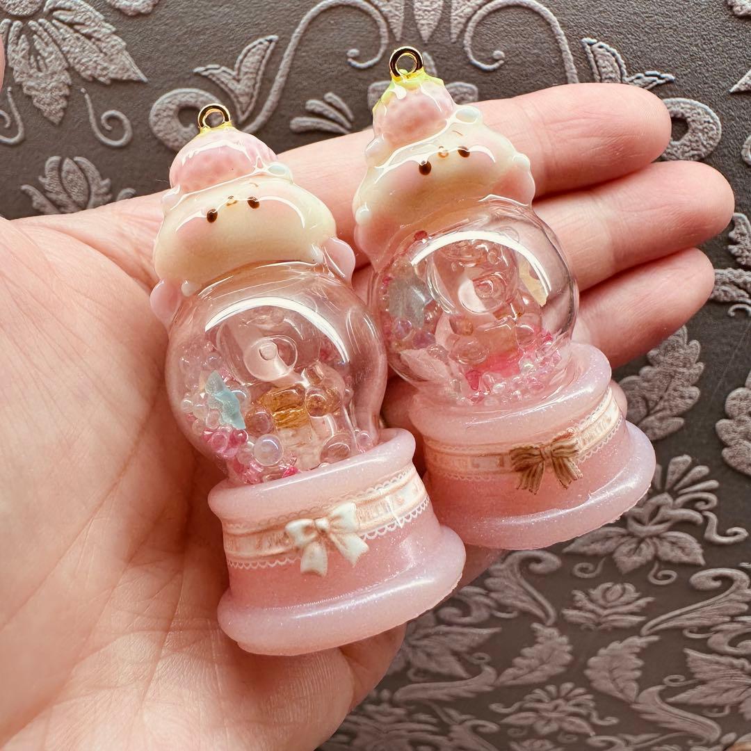 【ラスト1点のみ】くまさんスノードームキーホルダー