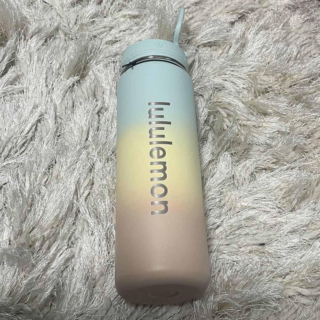 弁当箱・水筒 lululemon sport bottle