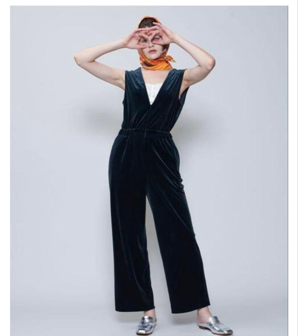 6 （ROKU）ベロア　Vネック　オールインワン