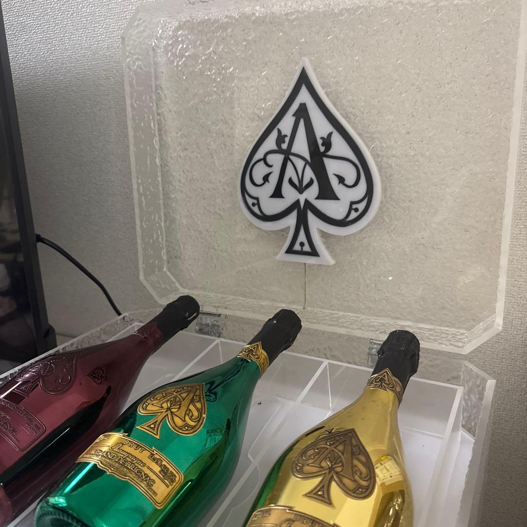 アルマン・ド・ブリニャック 信号機 新品未開封