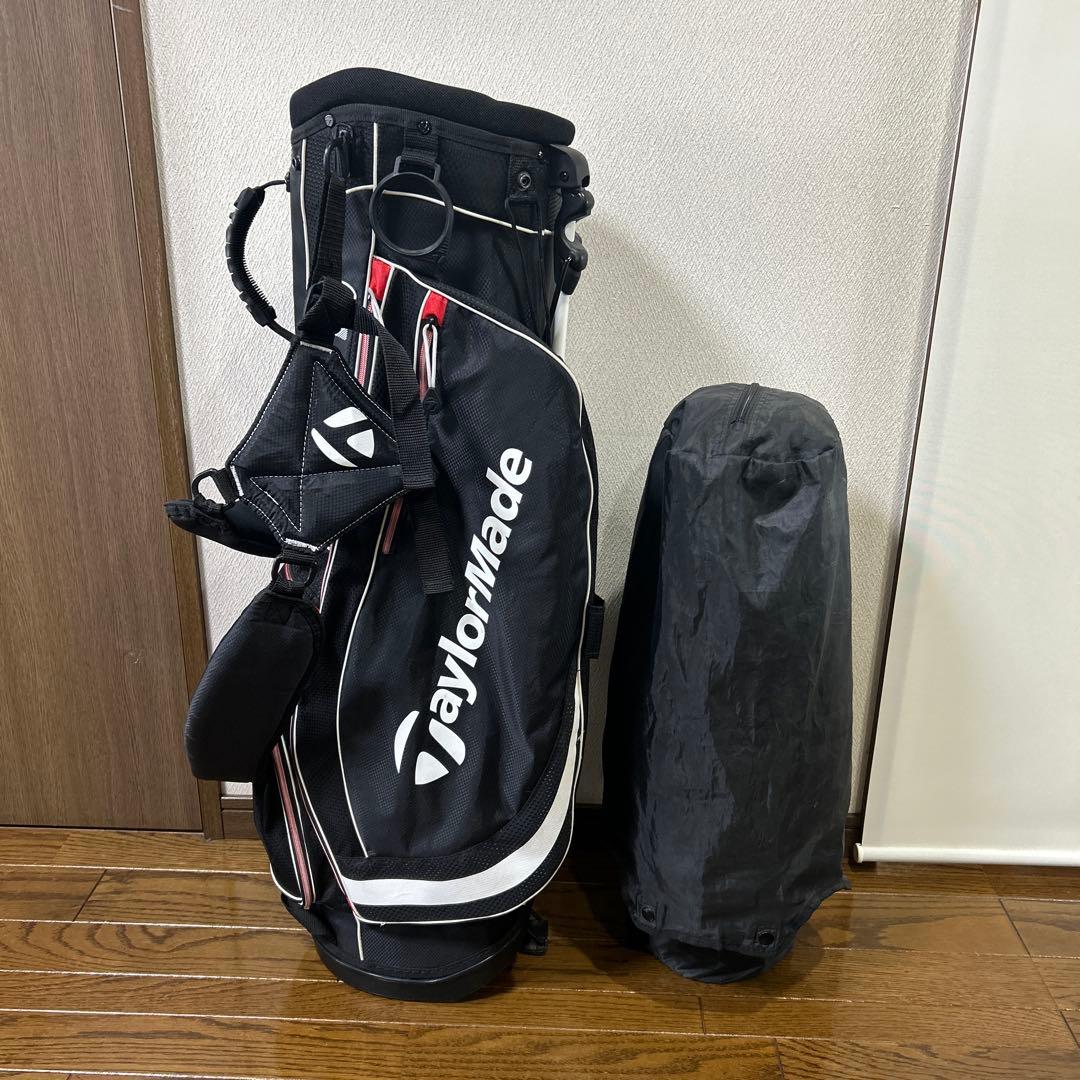 テーラーメイド　スタンド式キャディバッグ　黒系色