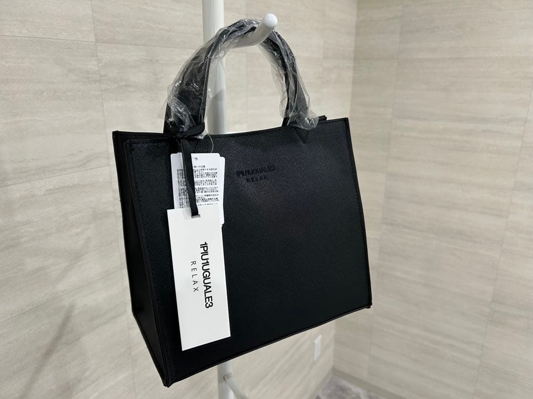 1PIU1UGUALE3 RELAXシンセティックサフィアーノミニトートバッグ