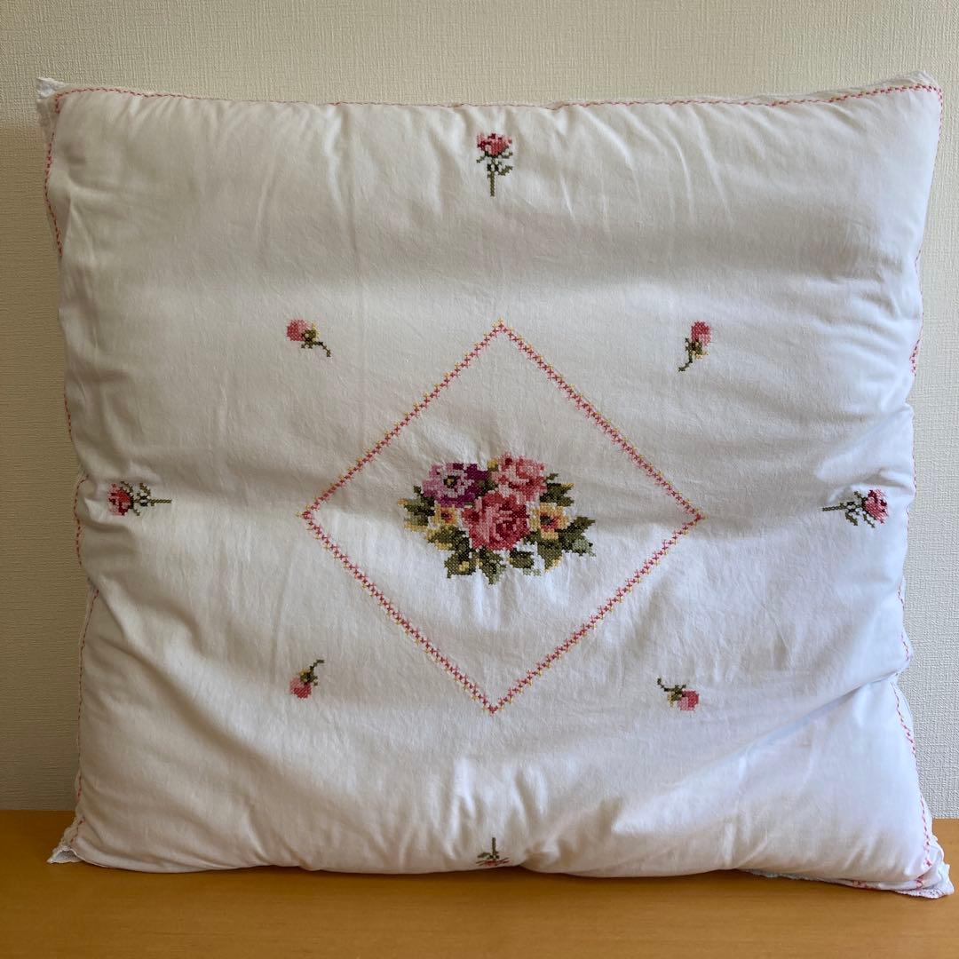 ヌード座布団　日本製　大判　カバー付き