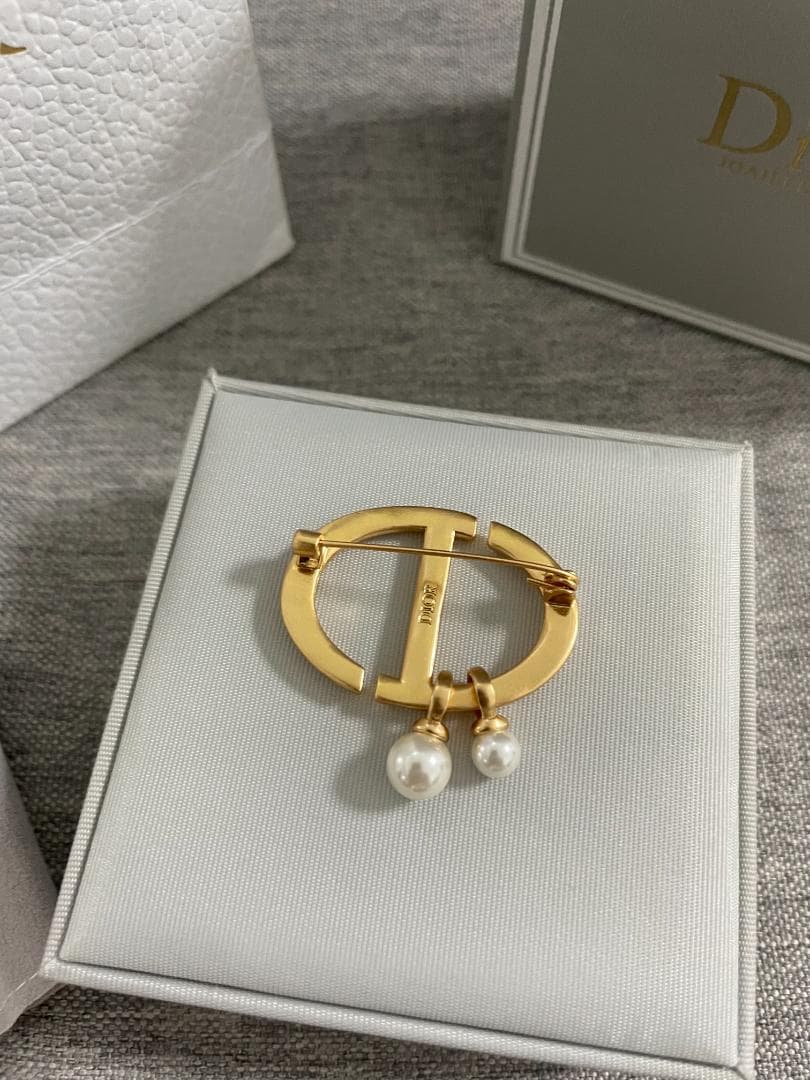 ゴールド/お洒落 ディオール ブローチ DIOR パール