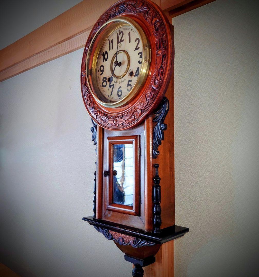 〈完動・美品〉愛知時計製造　希少小型鎌倉彫り装飾ひまわりゼンマイ振り子時計