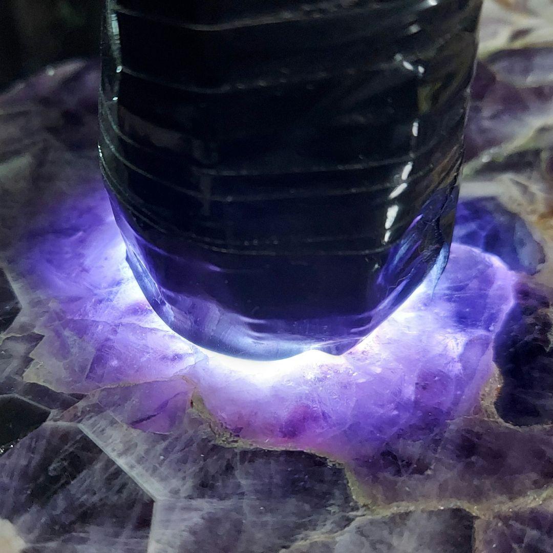 レアタイプ！ 超大きい豪華な紫水晶 アメジスト原石スライス 両面磨き539