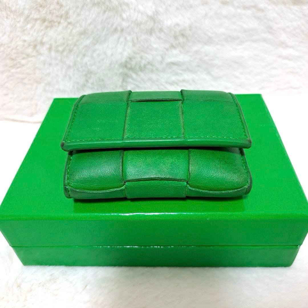 ✨RFID搭載✨ボッテガ　三つ折り　カセット　パラキート　イントレチャート