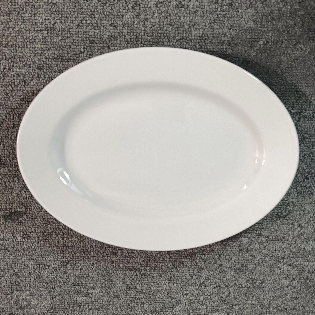 未使用 ホワイトオーバルプレート 8枚セット 倉庫保管品 幅約26cm