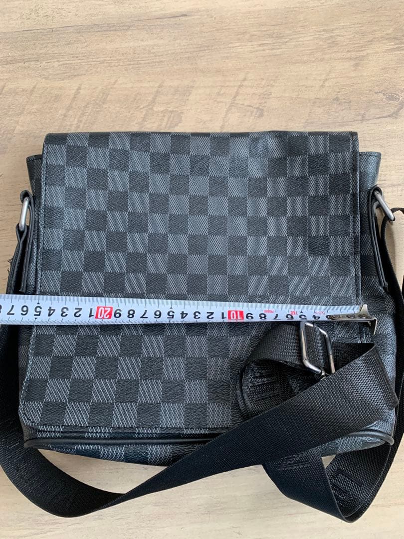 ショルダーバッグ　メッセンジャーバッグ