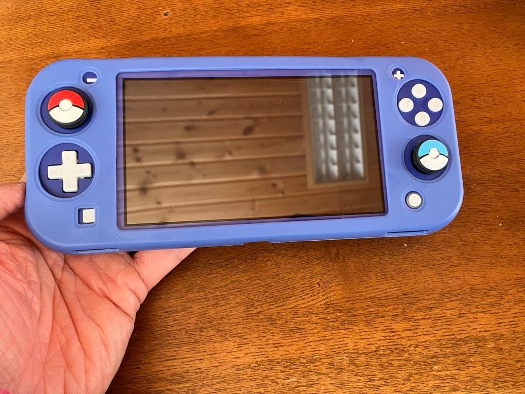 A*T様 Switch Nintendo Lite ブルー