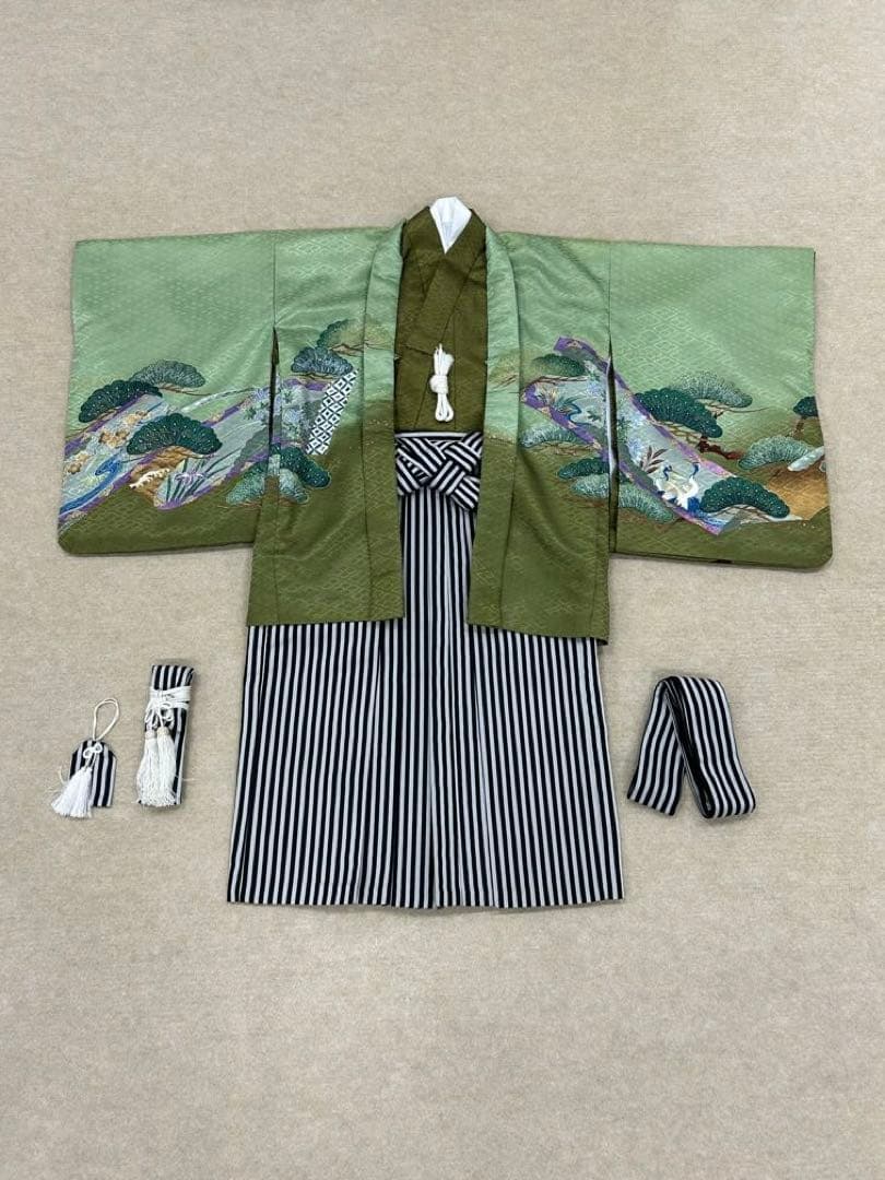 5才　七五三　着物セット　緑兜