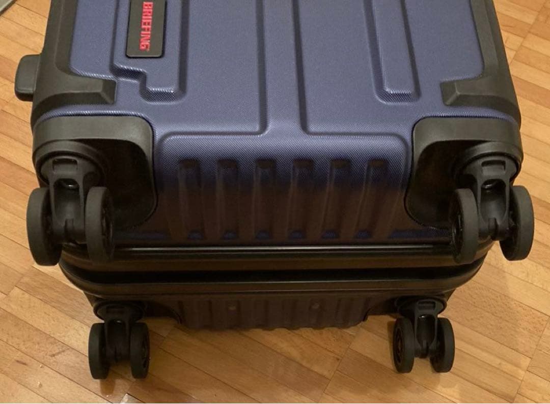 最終値下げ　ブリーフィング　ビームスプラス　キャリーケース　スーツケース　希少