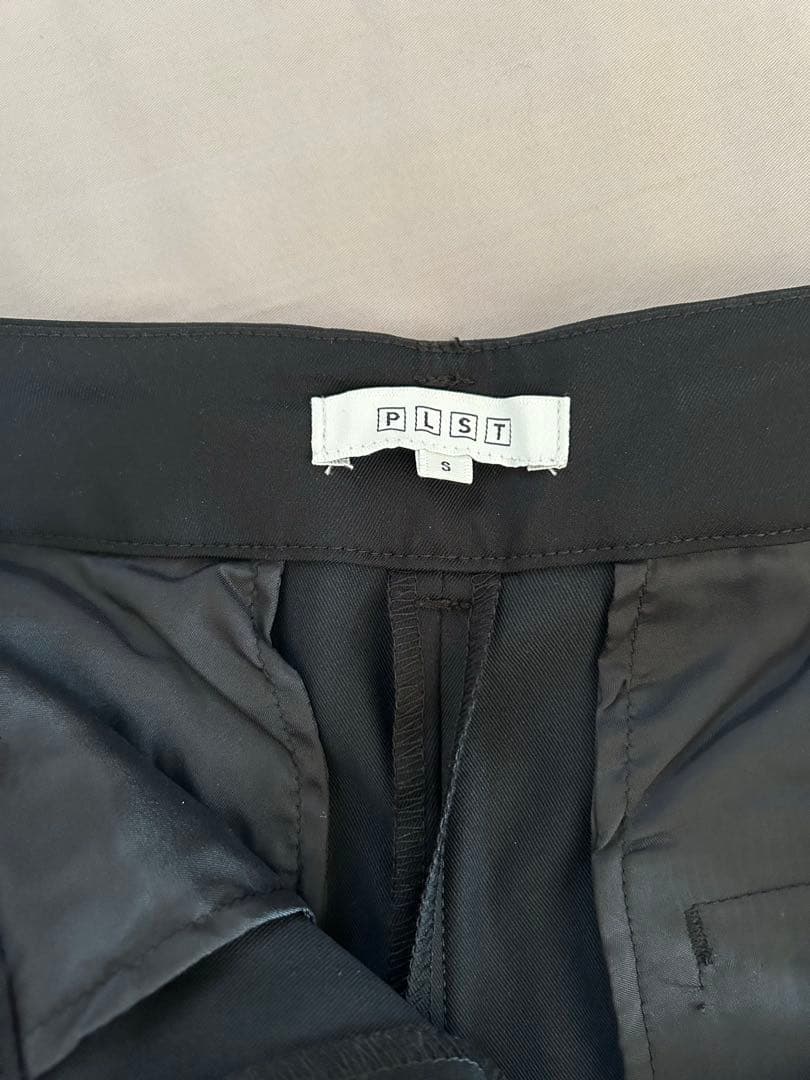 PLST コンフォートリュクスジャケット&テーパードパンツ